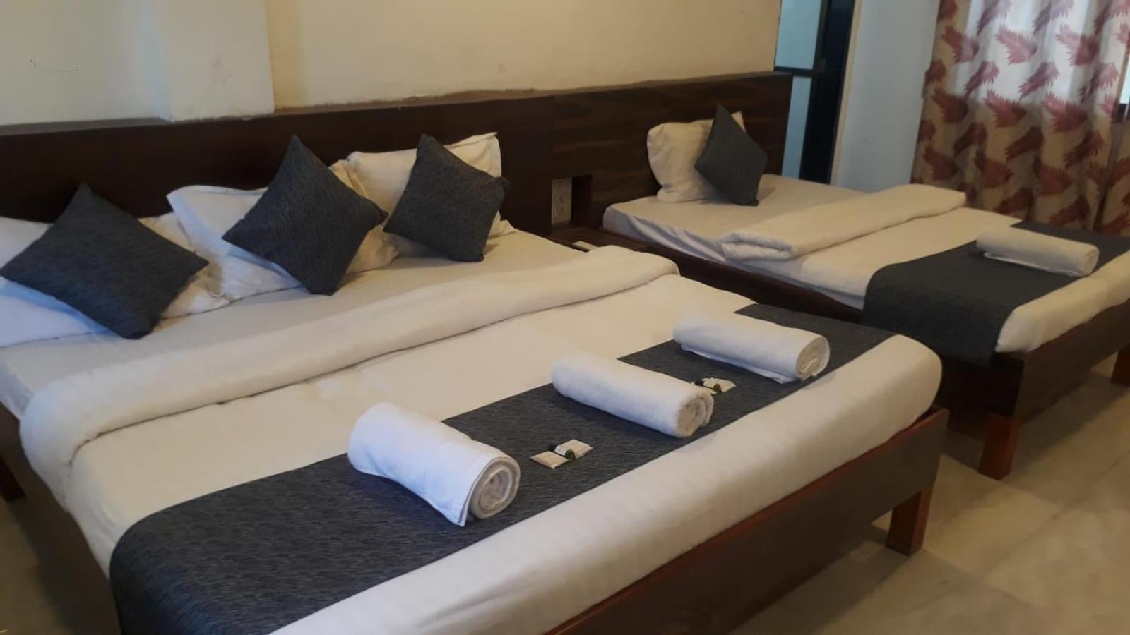 Anant Villa & Resorts 나가온 외부 사진